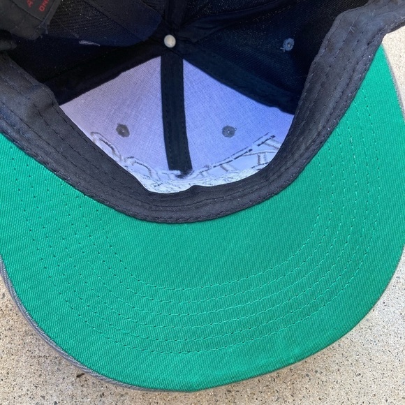 Los Angeles Kings Snapback Hat Unisex NHL Hockey One Size Street Gretzky Script - Picture 7 of 11